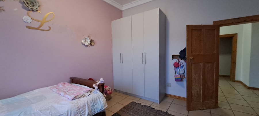 6 Bedroom Property for Sale in Eureka Free State